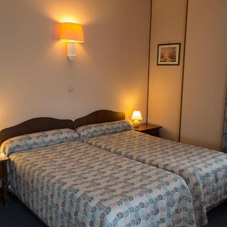 Hotel De Flandre Compiègne Habitación foto