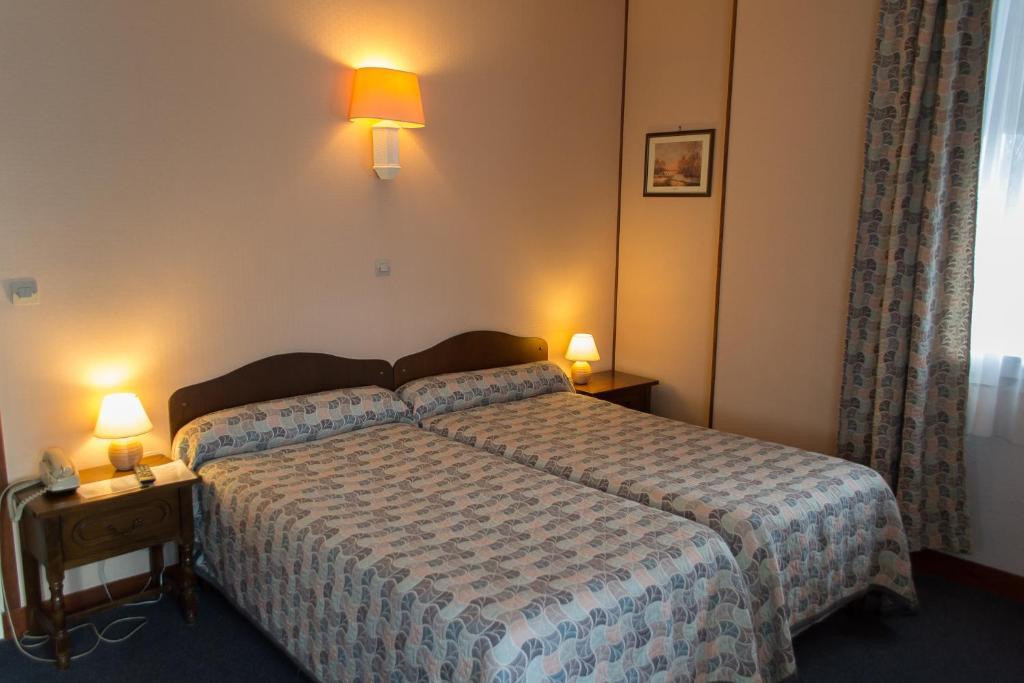 Hotel De Flandre Compiègne Habitación foto